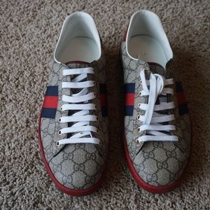 MENS ACE GG SUPREME GUCCI SNEAKER